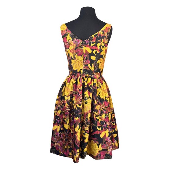 Taylor Size 2 Floral Fit and Flare Prom, Party, Cocktail, Graduation Dress - Picture 9 of 11